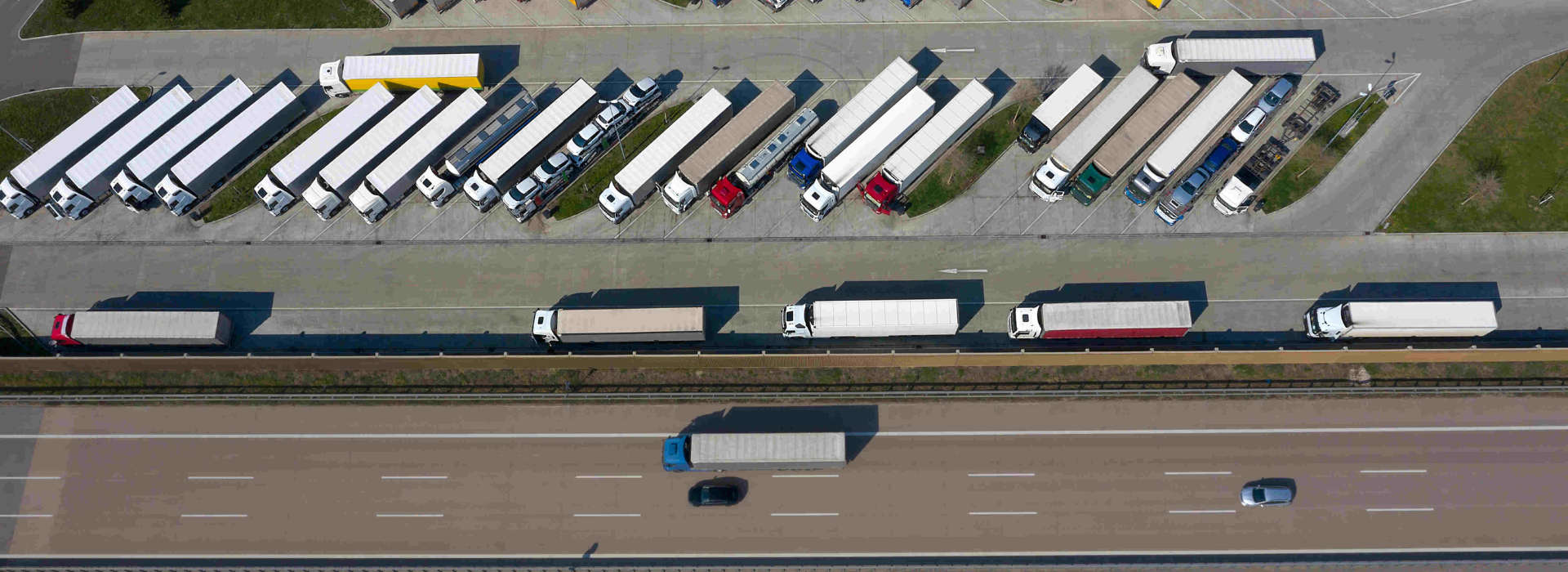 Truck parking directly bookable in TMS WinSped®